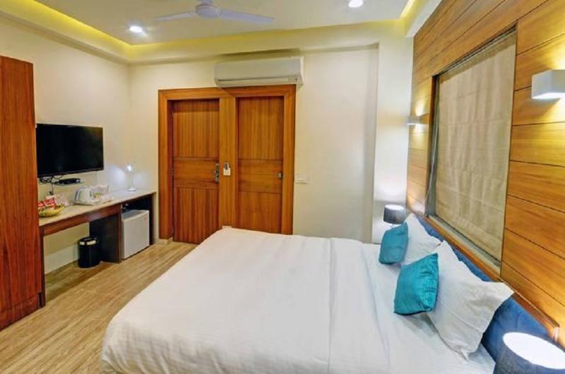 Fabhotel Kyra - Near Airport Road Αχμπανταμπάντ Εξωτερικό φωτογραφία